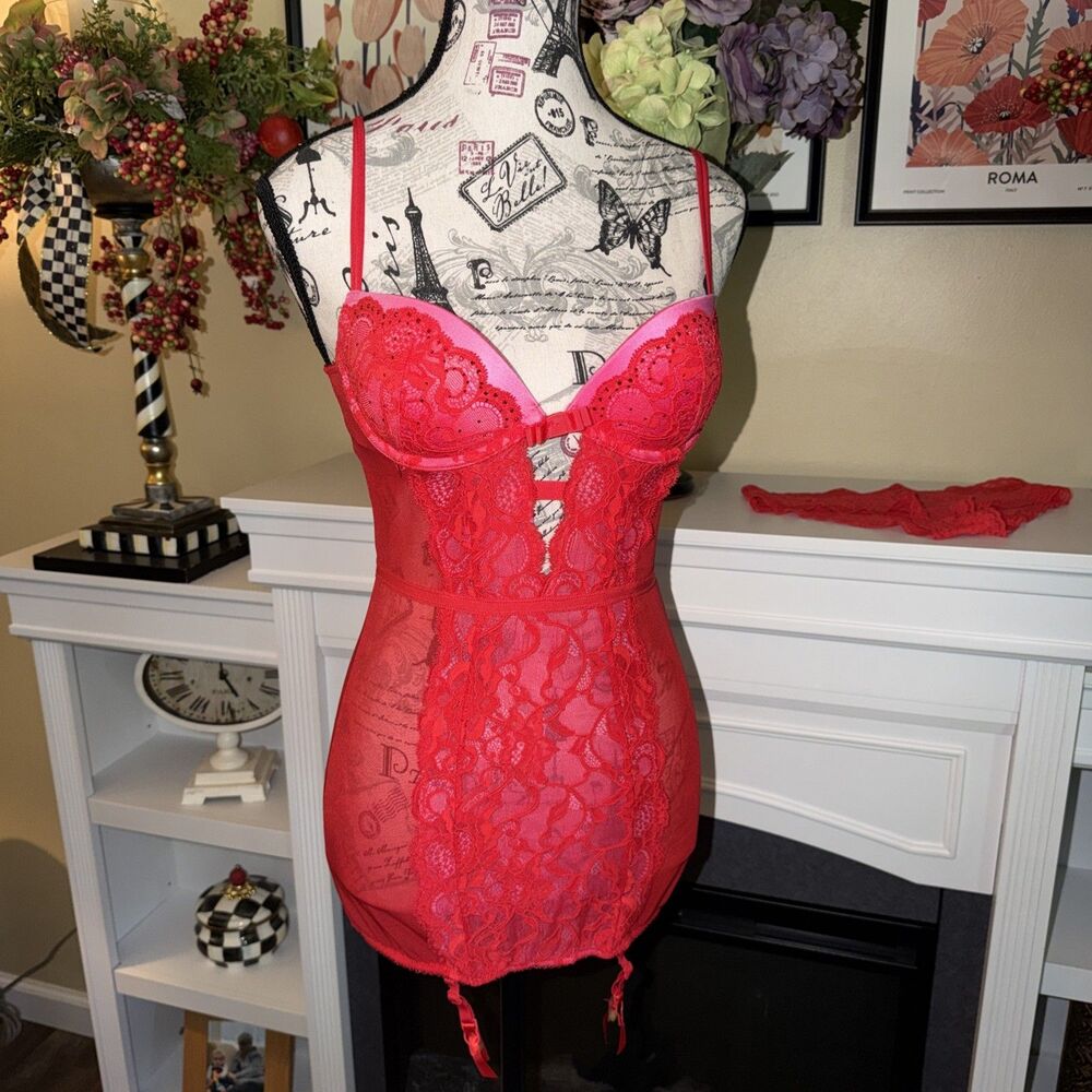 Victoria Secret Sexy Little Things Red & Pink Lace Garter Slip Size 34B 34 B
